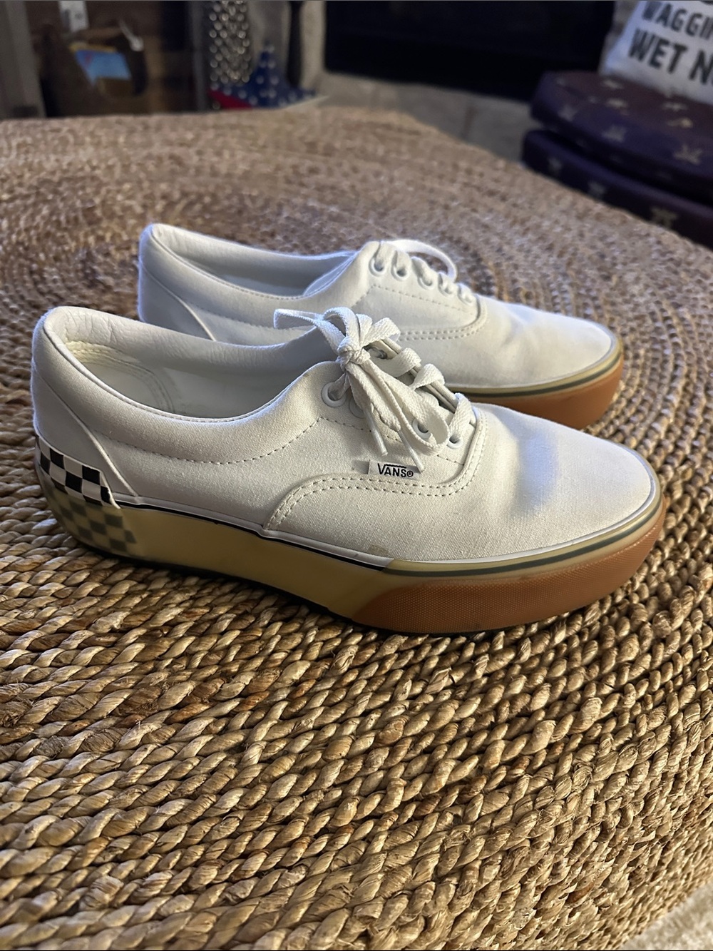 Vans Women’s White Canvas Platform Sneakers w/ Gum & Checkerboard Heel size 9.5